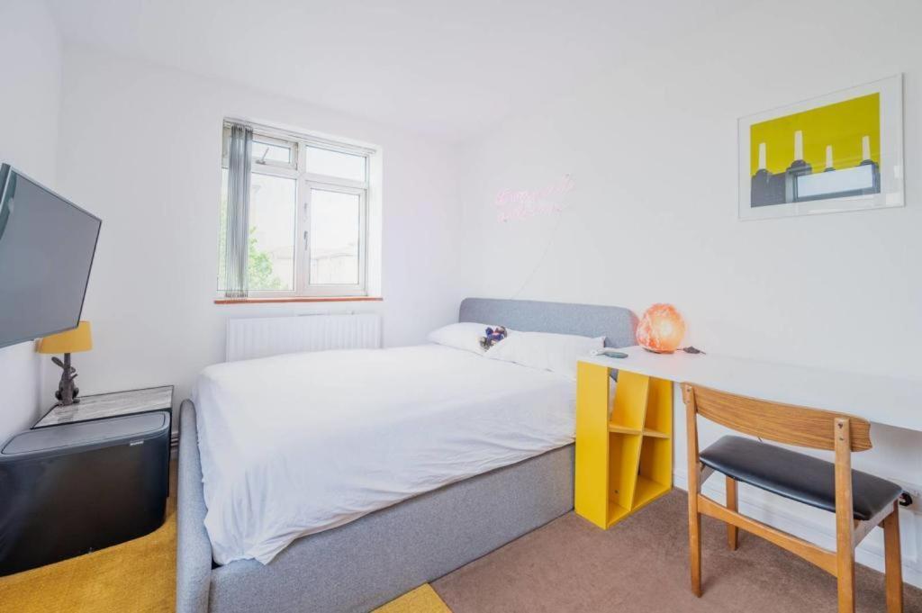 Flat 13 Apartament *
